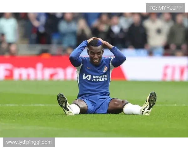 前三狮国门拉亚表现抢眼桑切斯助力切尔西争冠之路